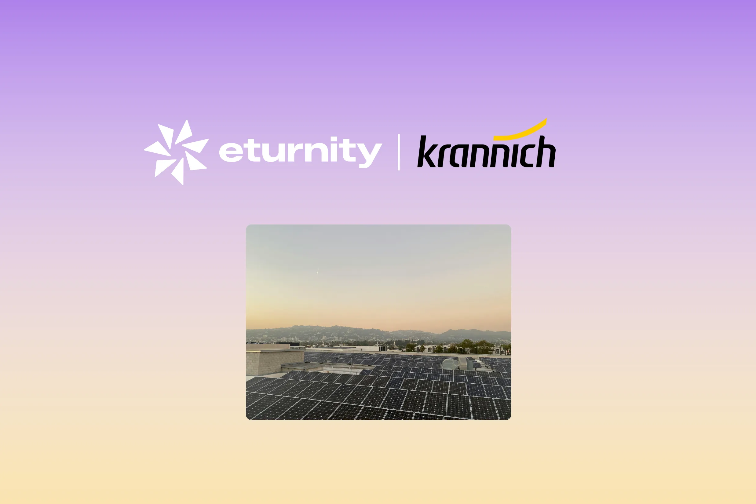 Les logos d'eturnity et de krannich côte à côte au-dessus d'une photo de panneaux solaires en toiture au crépuscule